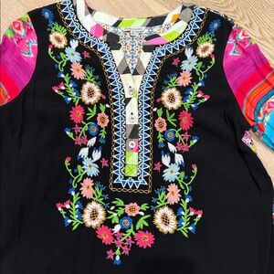 John Mark Tunic Top Embroidered Boho Gypsy Bell Sleeve Festival Artsy Medium